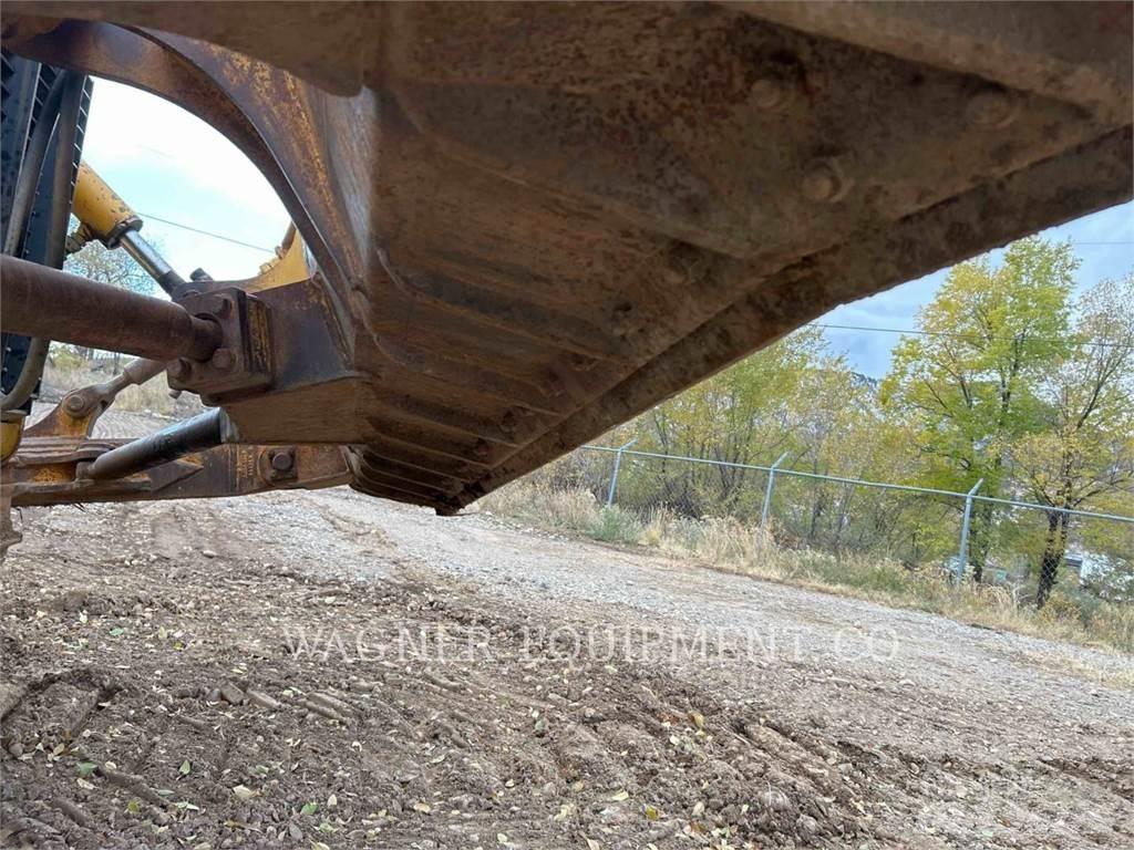 John Deere & CO. 850C Buldožeri guseničari