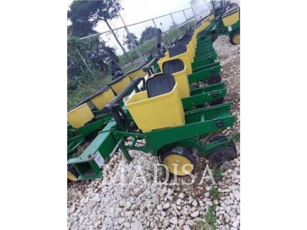 John Deere EMERGE Harversteri