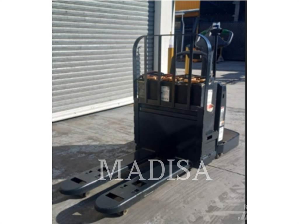 Jungheinrich ECR327 Kola za golf
