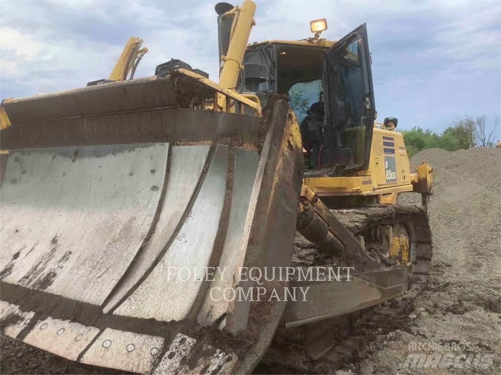 Komatsu D85EXI Buldožeri guseničari