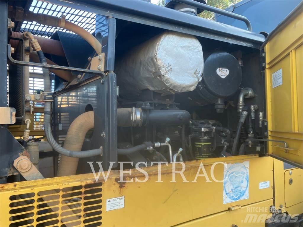 Komatsu GD555-5 Grejderi
