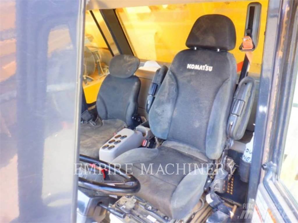 Komatsu HD785-8 Zglobni damperi