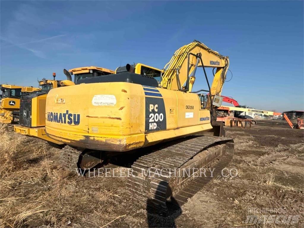 Komatsu PC200-8 Bageri guseničari