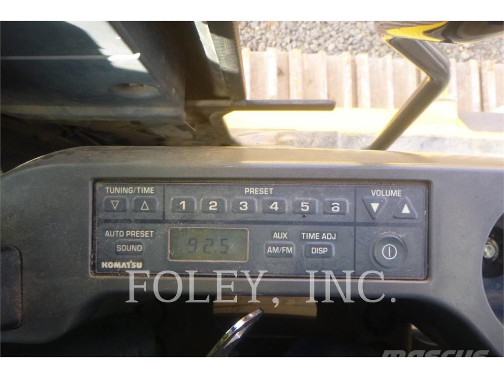 Komatsu PC390LC-10 Bageri guseničari