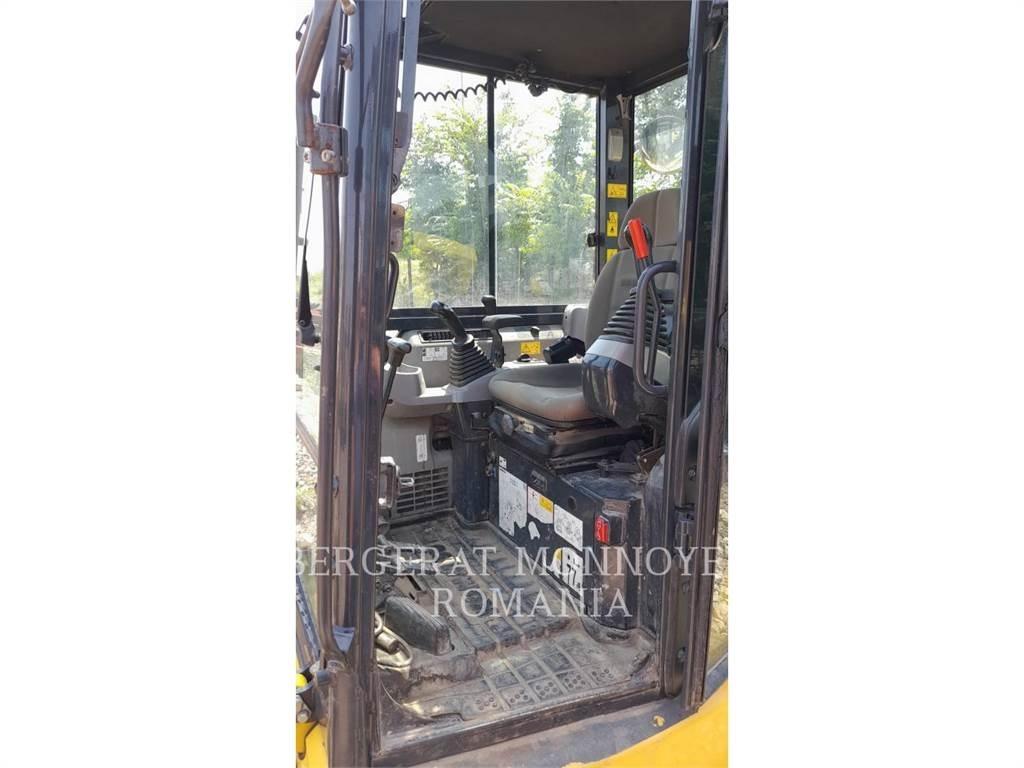 Komatsu PC45MR Mini bageri < 7t