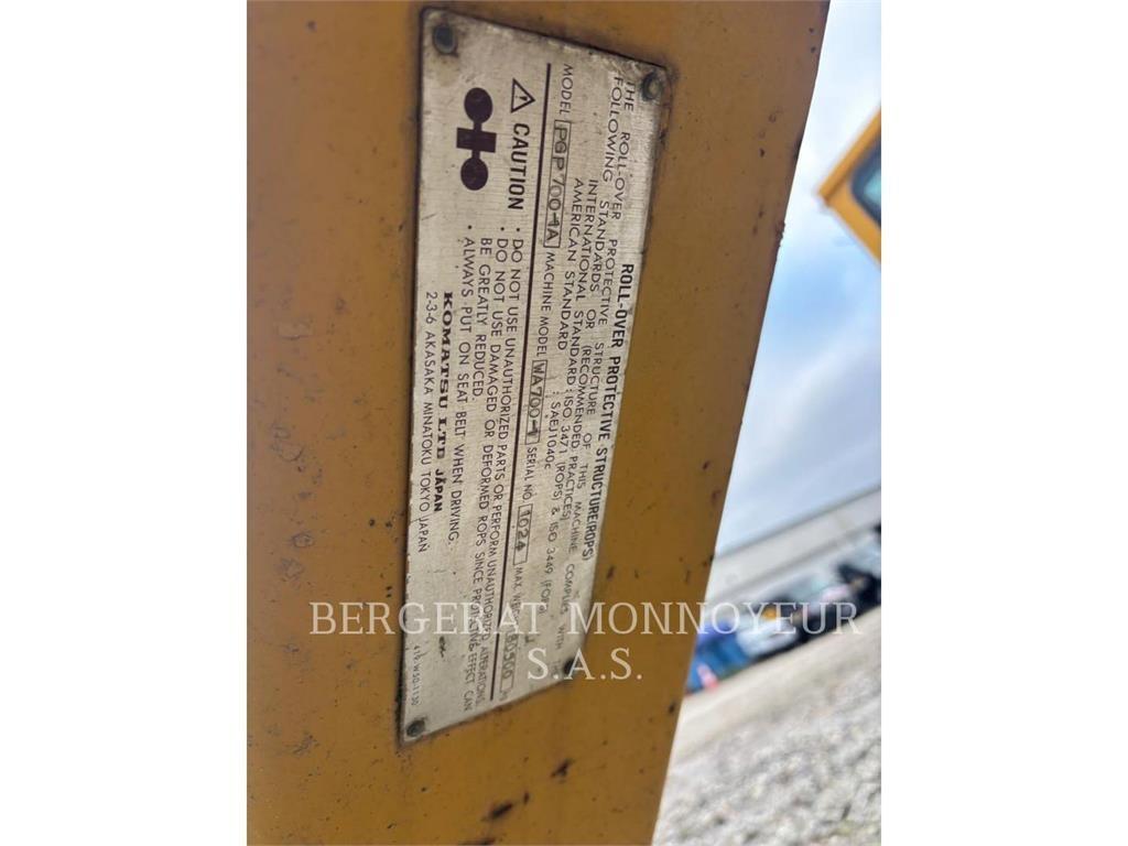 Komatsu WA700 Utovarivači na točkove