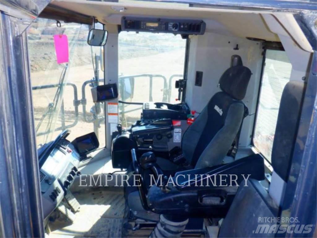 Komatsu WA900-8 Utovarivači na točkove