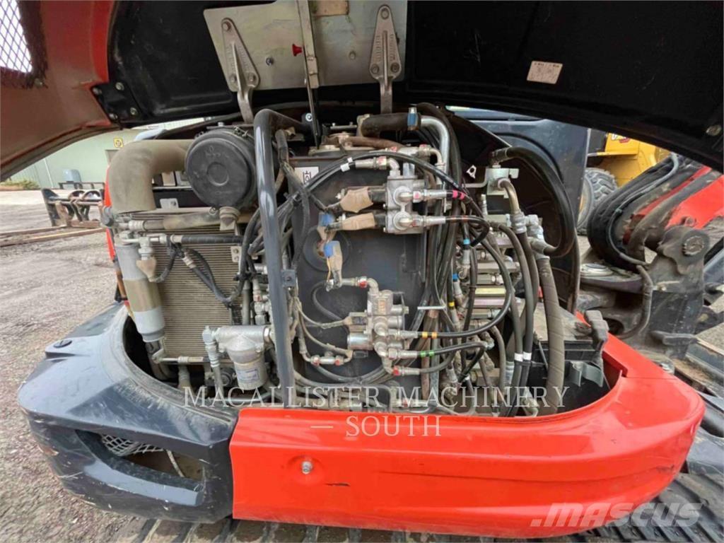 Kubota KX040 Bageri guseničari