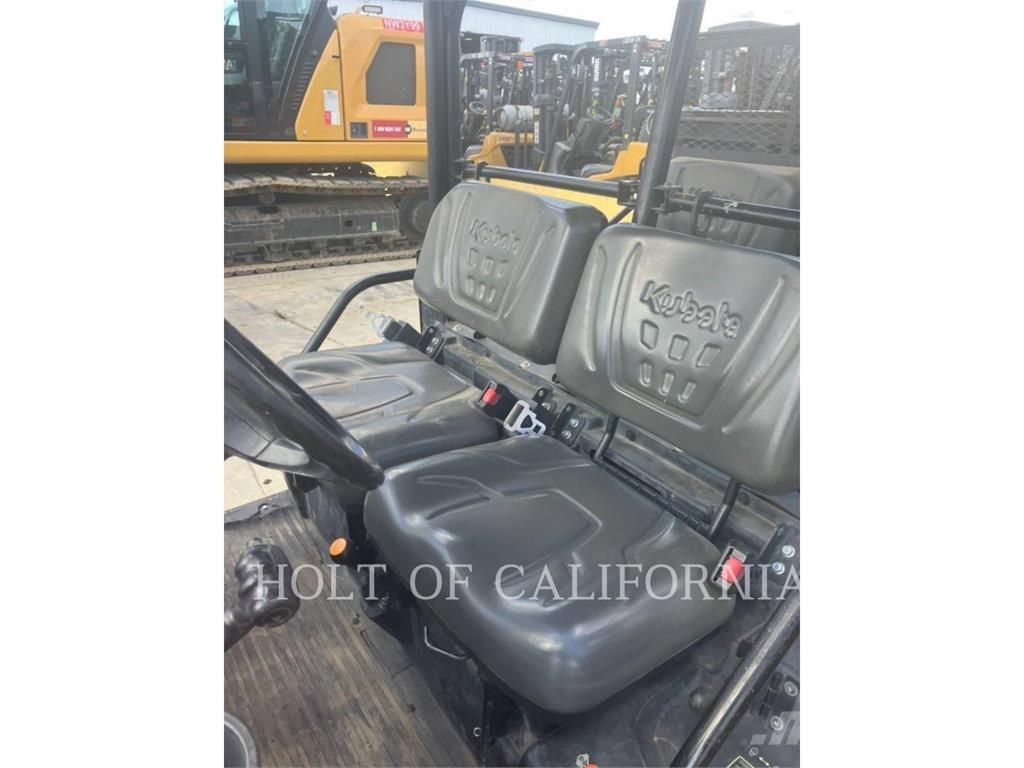 Kubota RTVX1140W Kola za golf