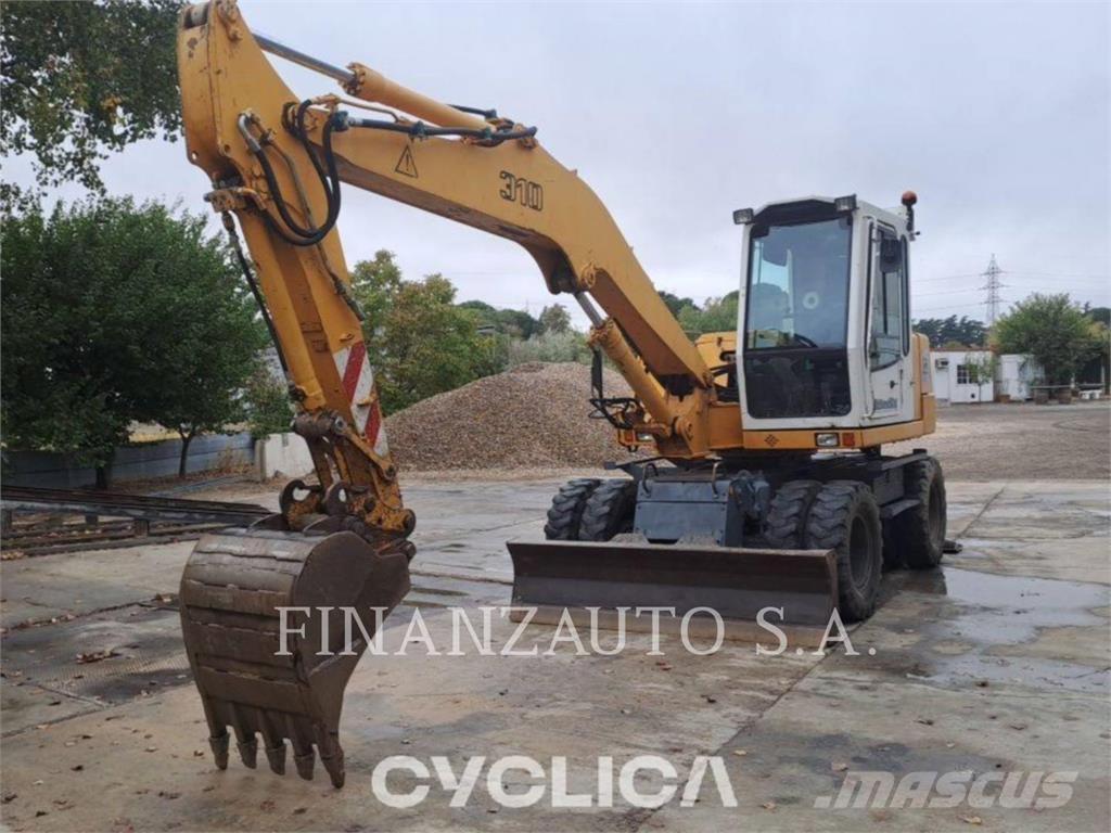 Liebherr A310B Bageri točkaši