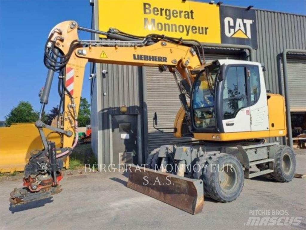 Liebherr A913 Bageri točkaši