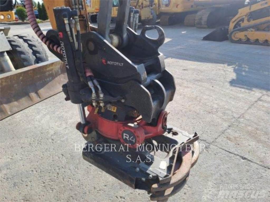 Liebherr A913 Bageri točkaši