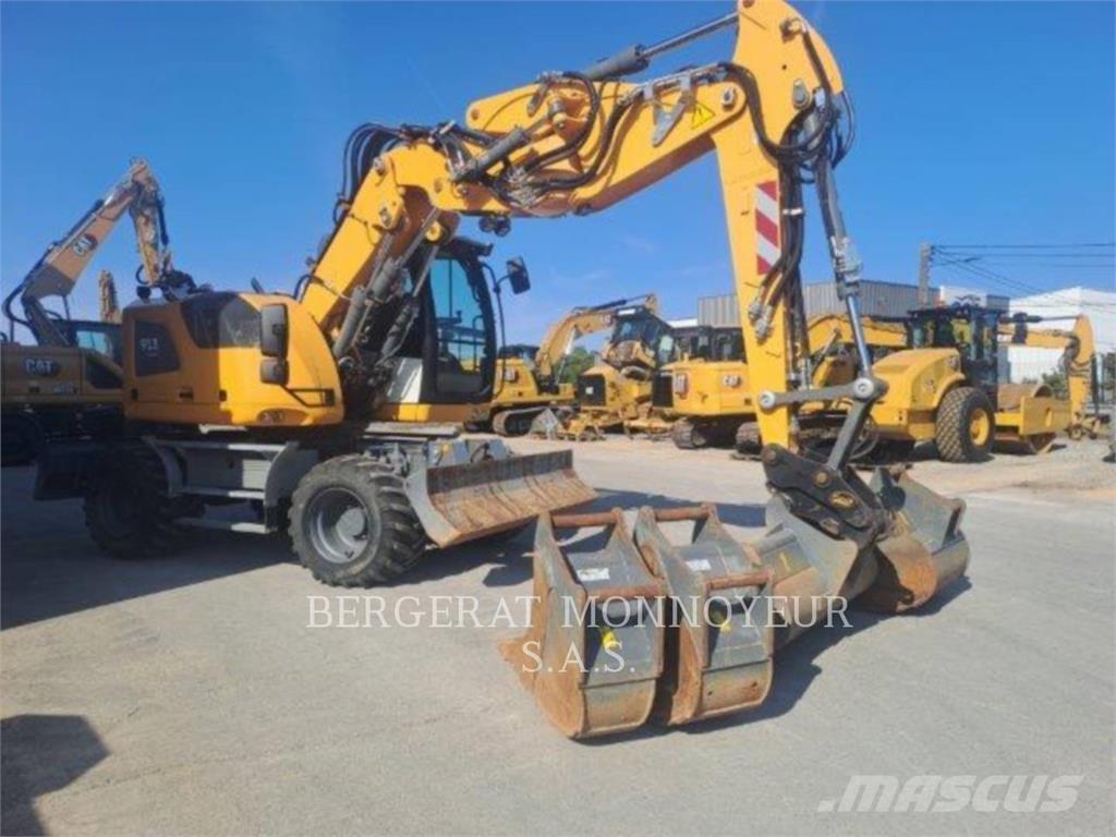 Liebherr A913 Bageri točkaši