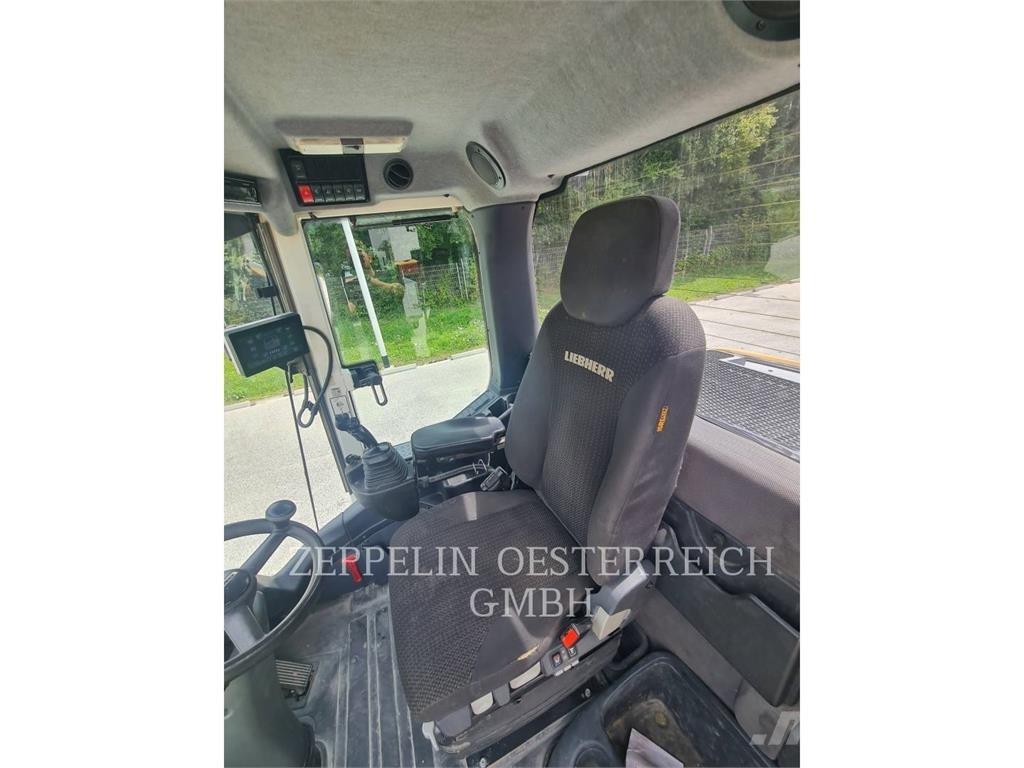 Liebherr L526 Utovarivači na točkove