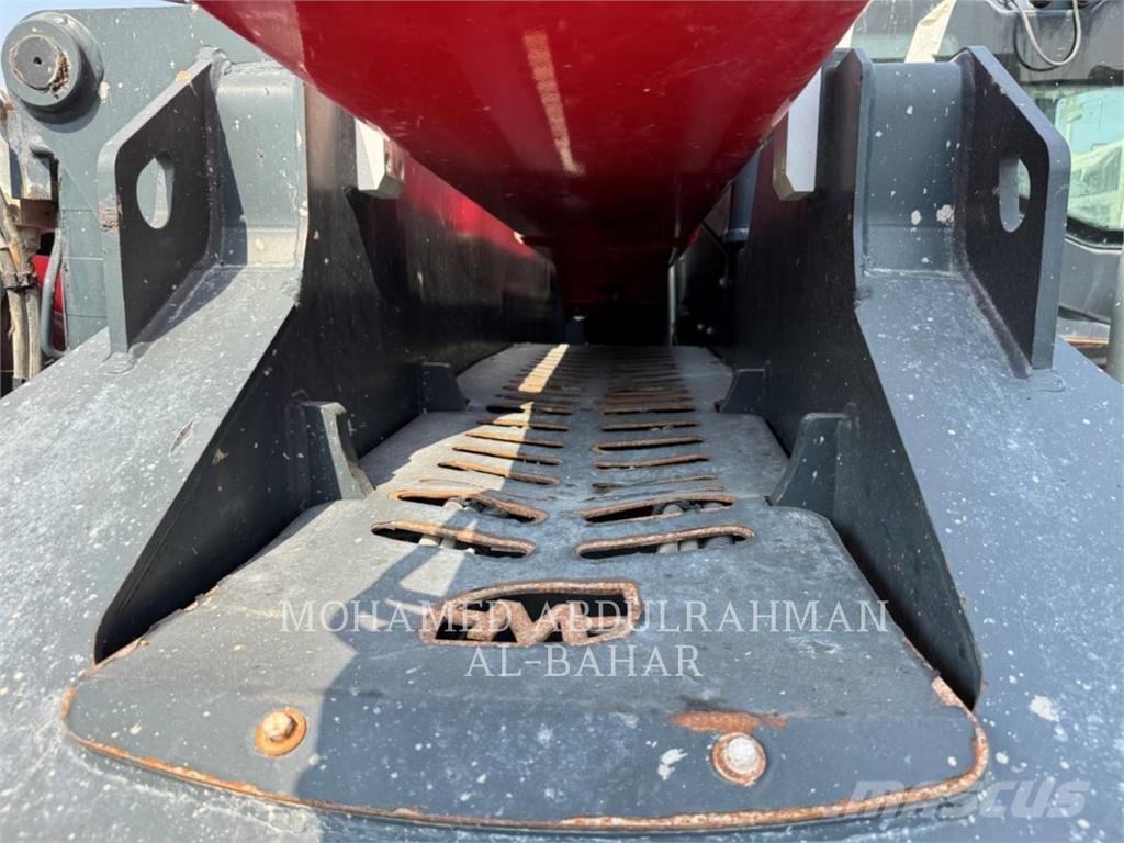 Magni TH45.19P Teleskopski viljuškari