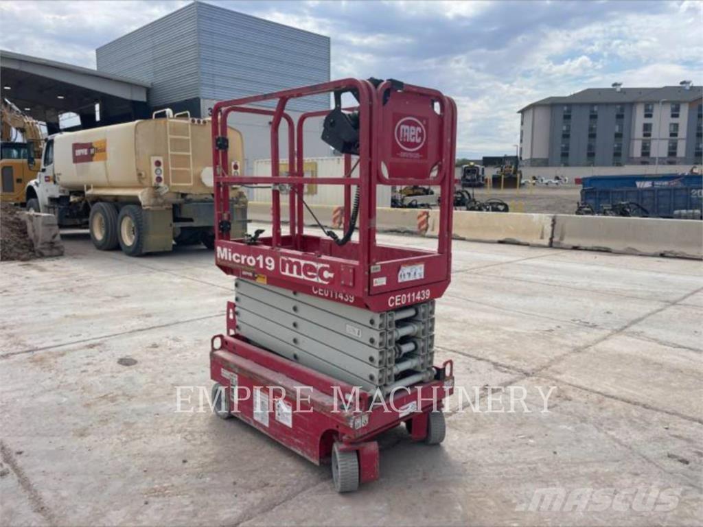 MEC MICRO 19 Zglobne podizne platforme