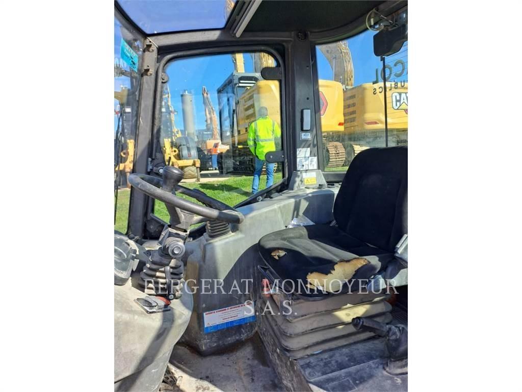 Mecalac AX1000 Skid steer mini utovarivači
