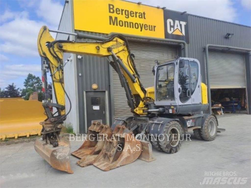 Neuson EW100 Bageri točkaši
