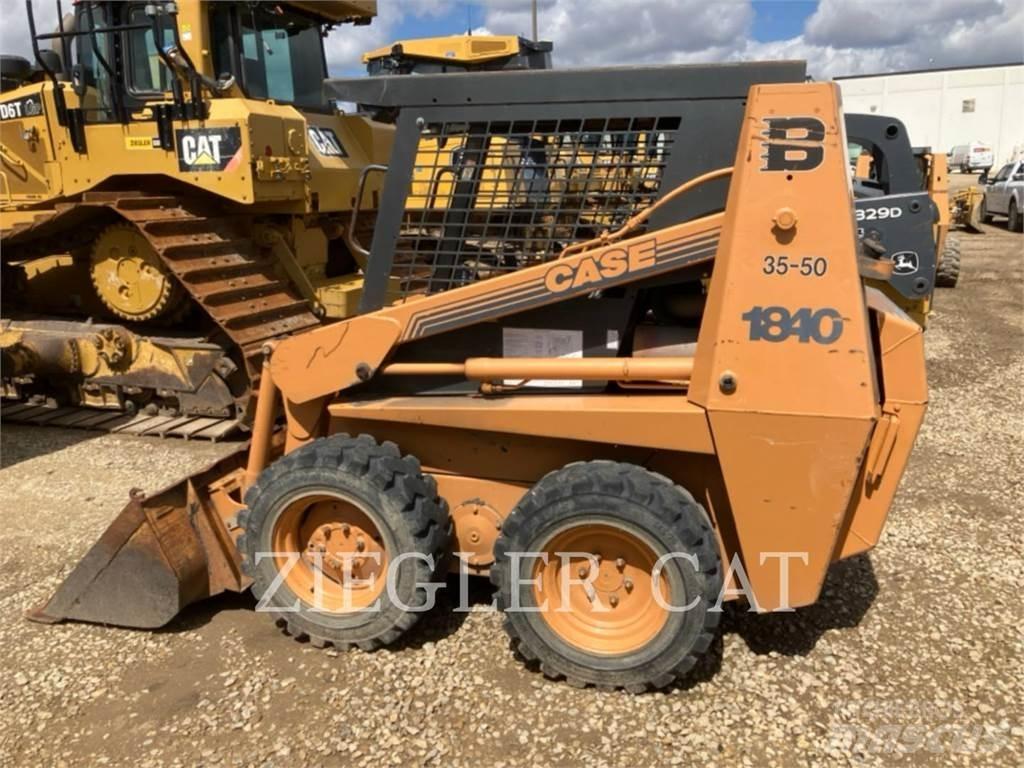 New Holland 1840 Skid steer mini utovarivači