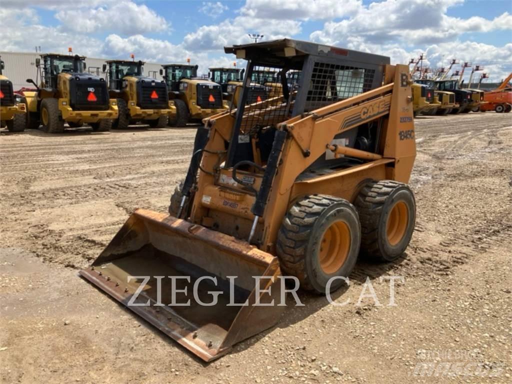 New Holland 1845 Skid steer mini utovarivači
