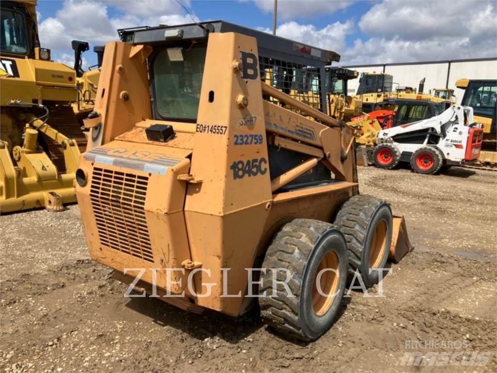 New Holland 1845 Skid steer mini utovarivači