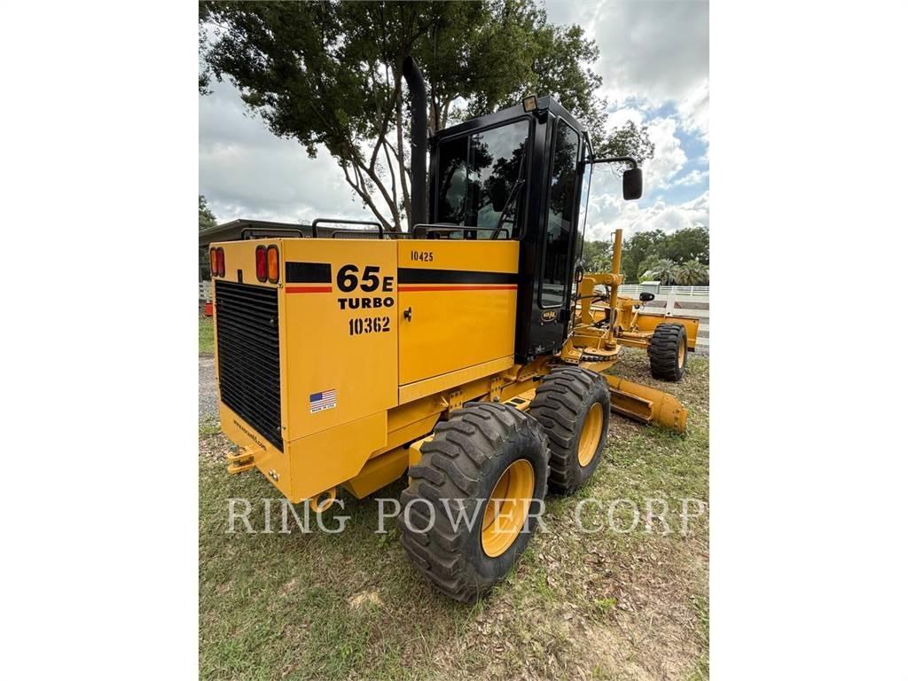 Noram 65E CAB Grejderi