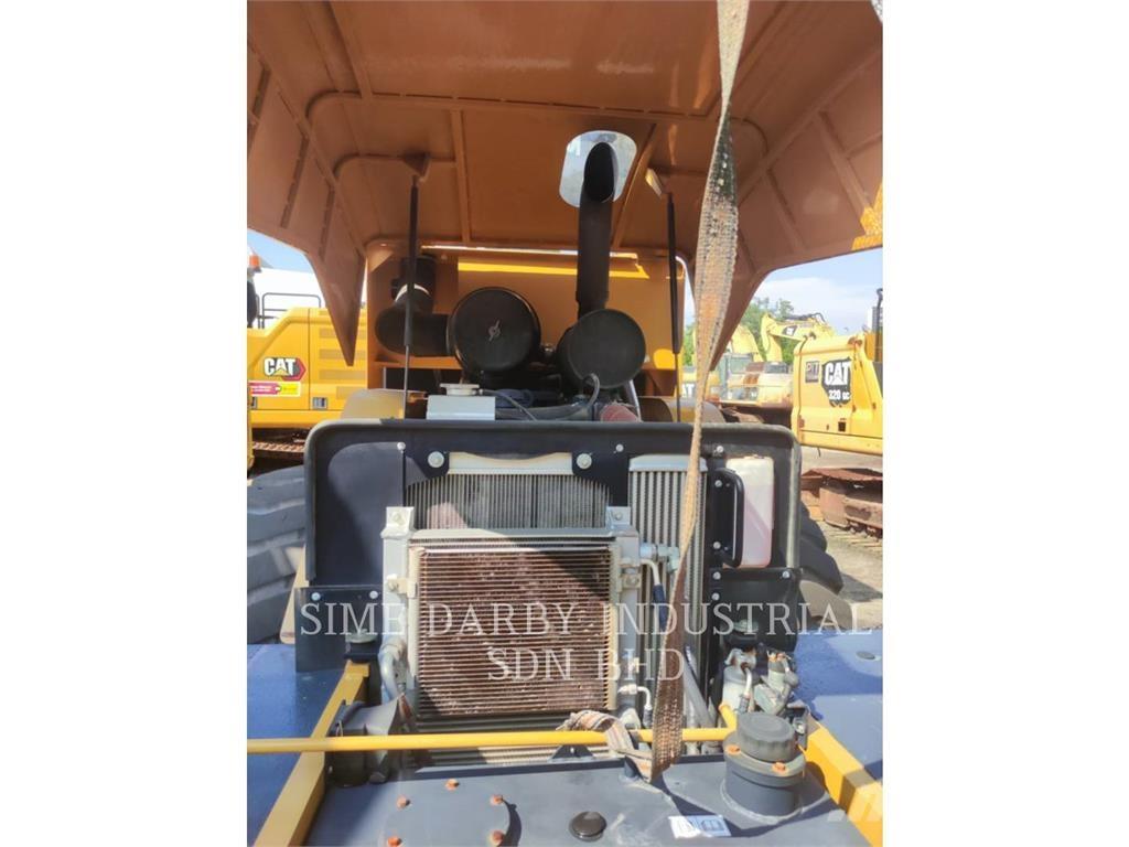 SEM MACHINERY SEM 522 Nabijači zemlje