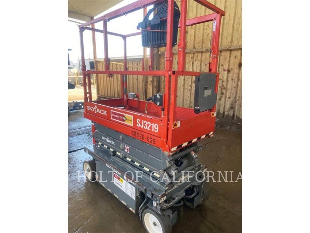 Skyjack SCISSOR 19 Makazaste platforme