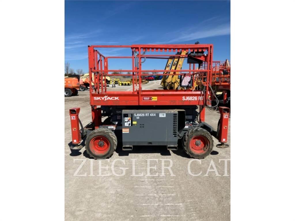 Skyjack SJ6826RT Makazaste platforme