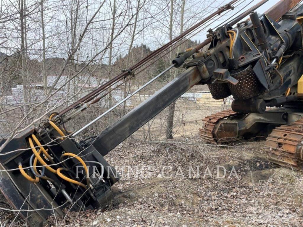 Tigercat 860D Bageri