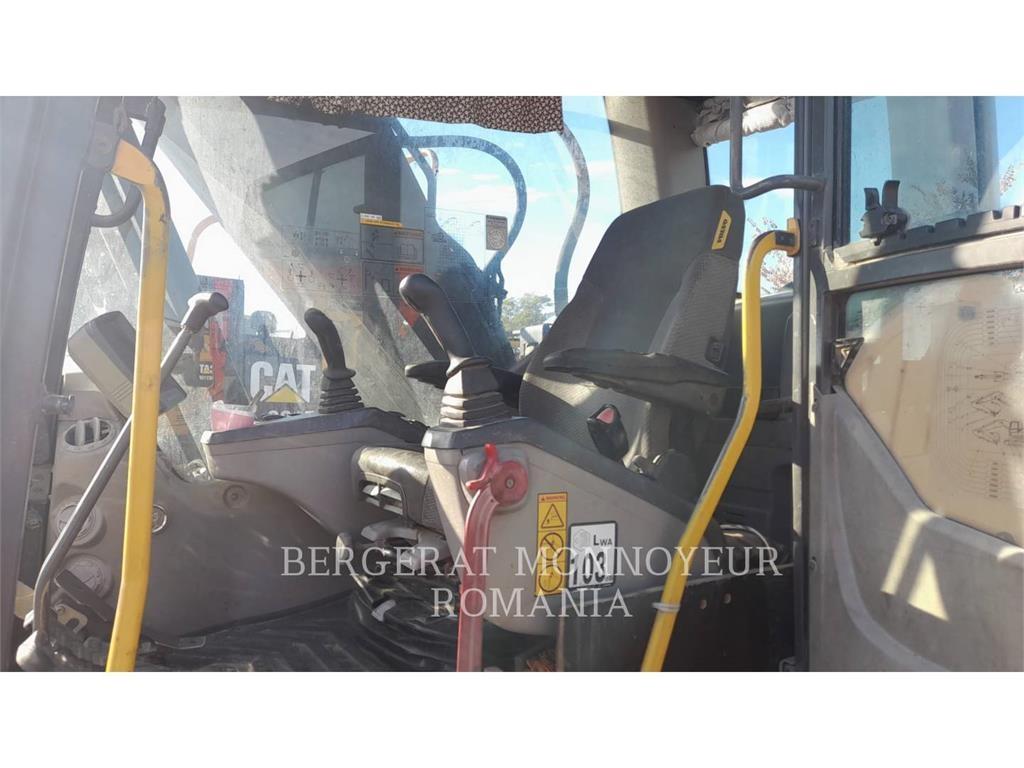 Volvo EC210CN Bageri guseničari