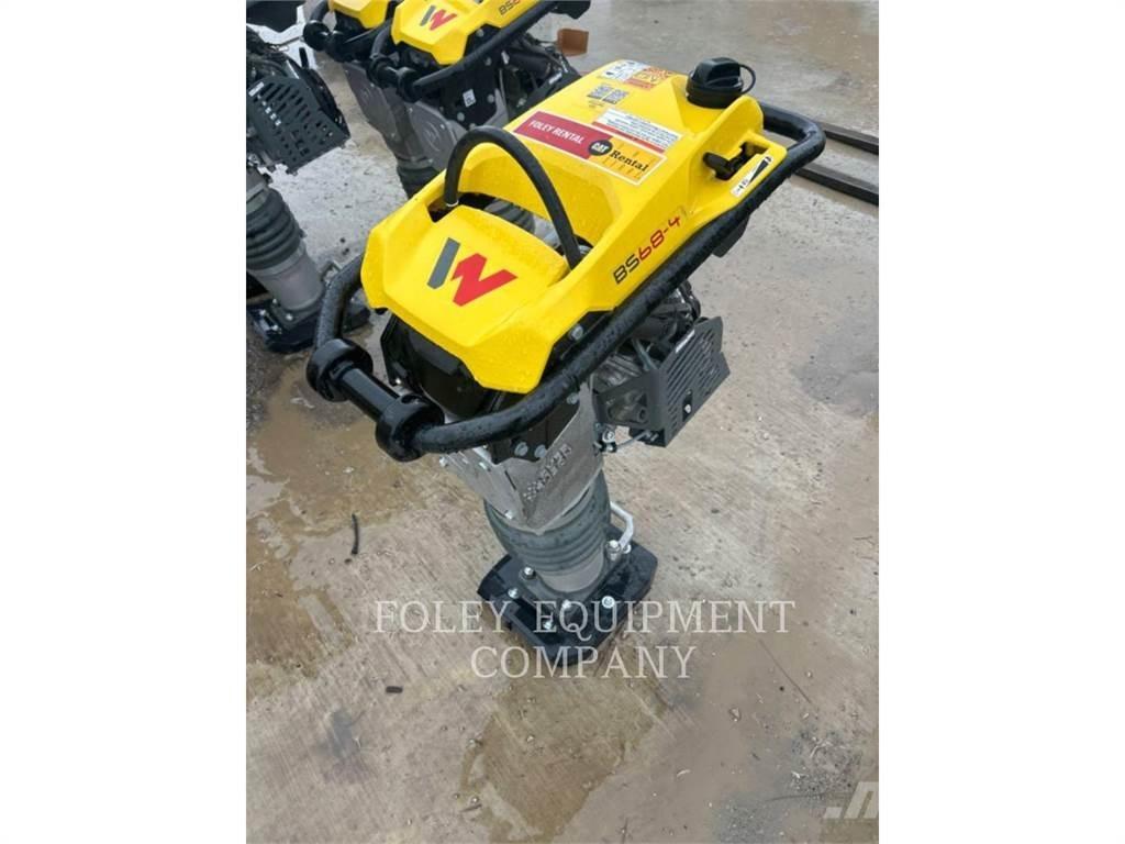 Wacker BS68-4 Nabijači zemlje