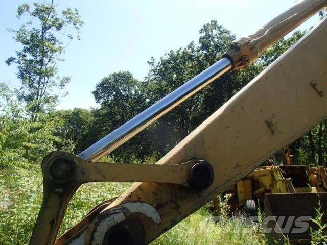 John Deere 690 DLC Bageri guseničari