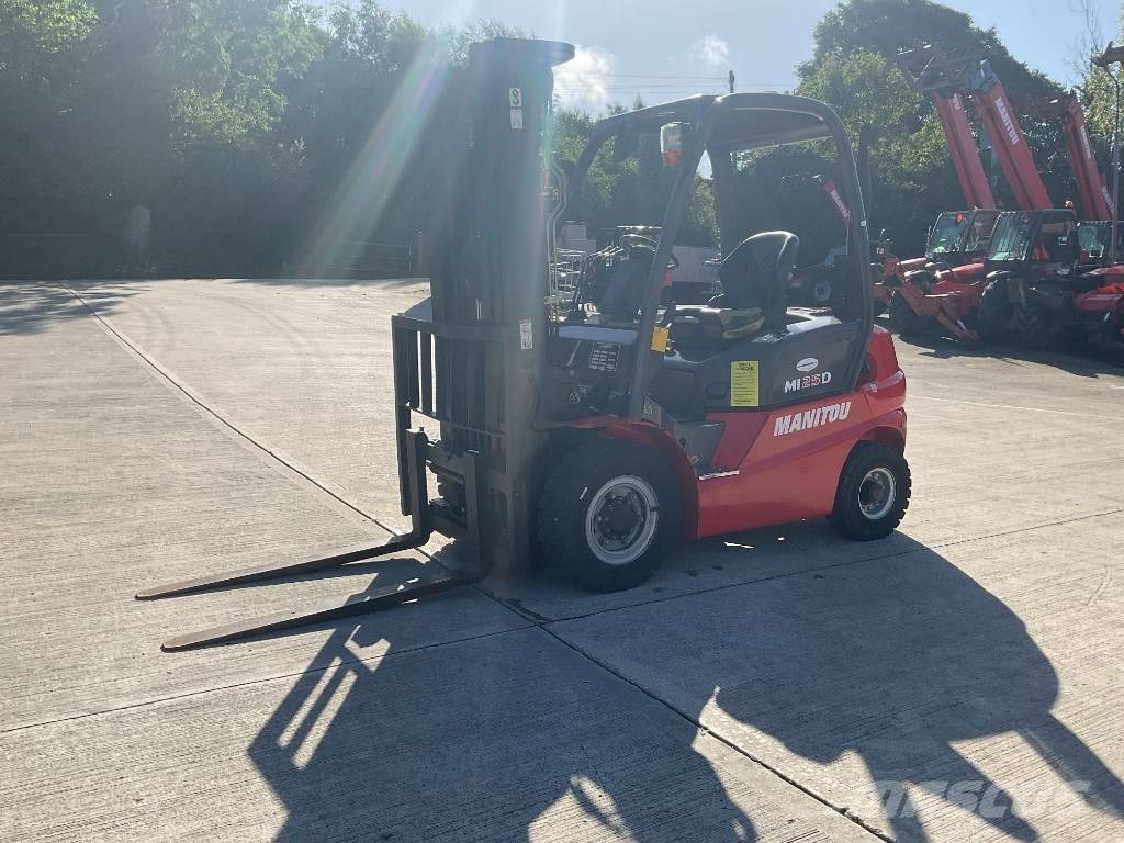 Manitou MI 25 G Teleskopski viljuškari