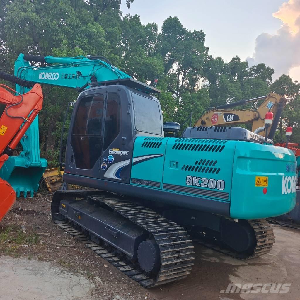 Kobelco SK 200 Bageri guseničari