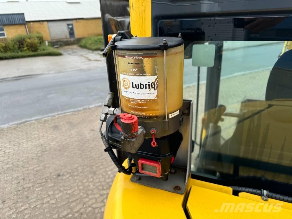 Komatsu PC 138 US-10 Bageri guseničari
