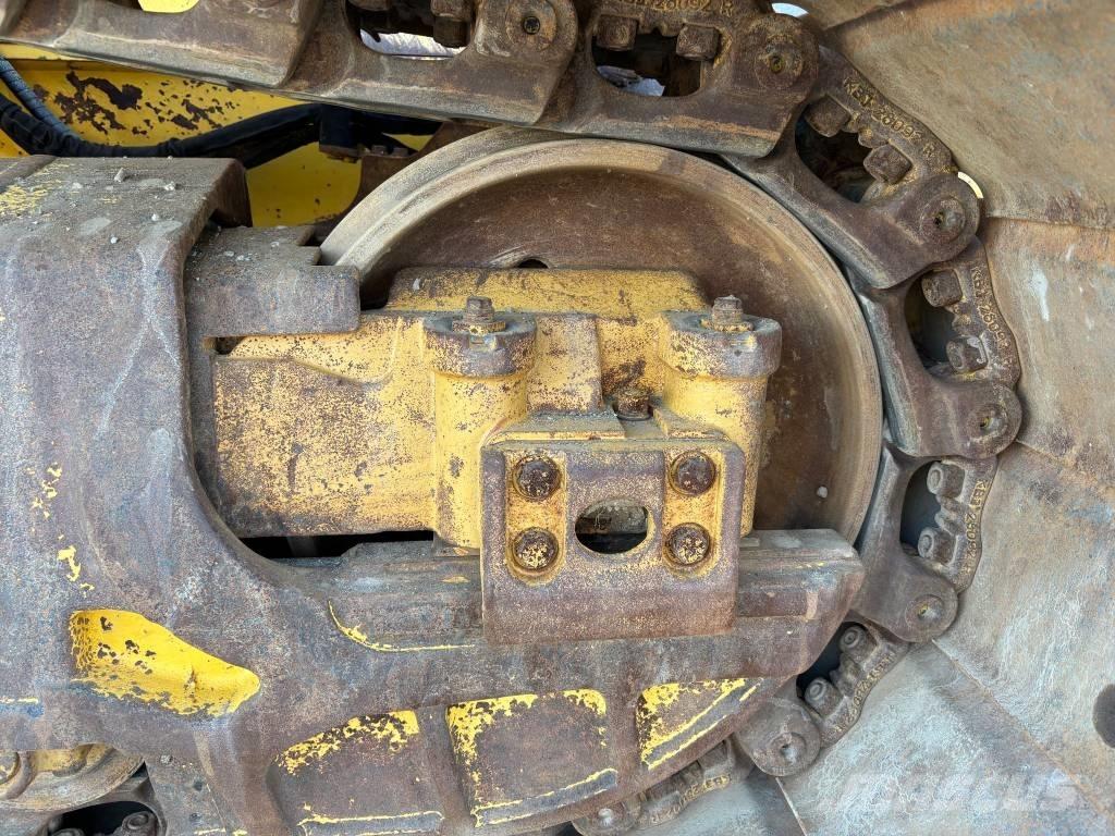 Komatsu D 61 PX-23 Buldožeri guseničari