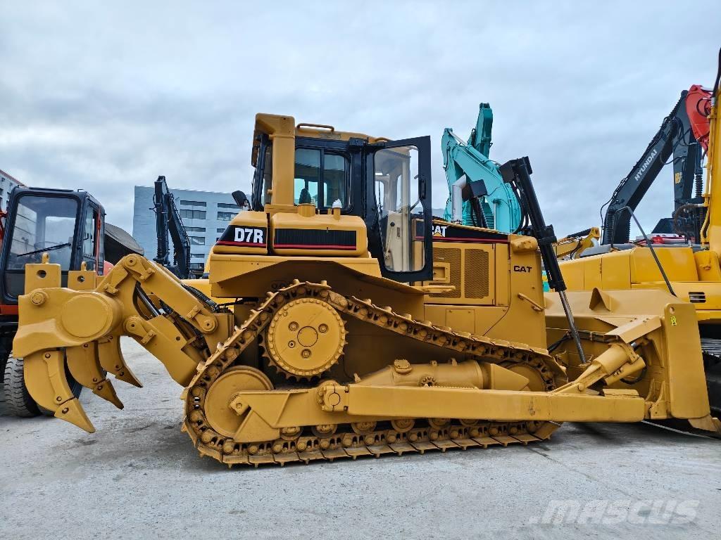 CAT D 7 R Buldožeri guseničari