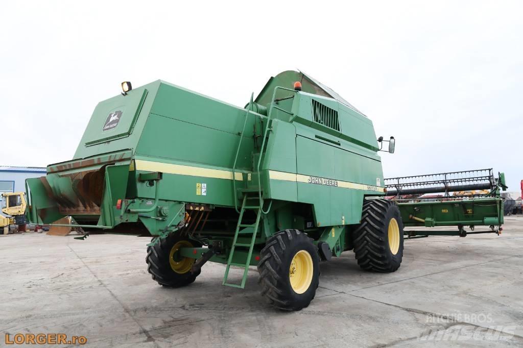 John Deere 2266 E Kombajni