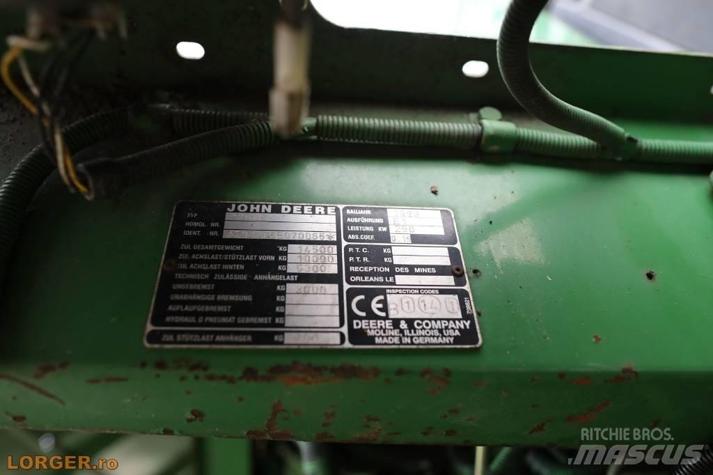 John Deere 2266 E Kombajni