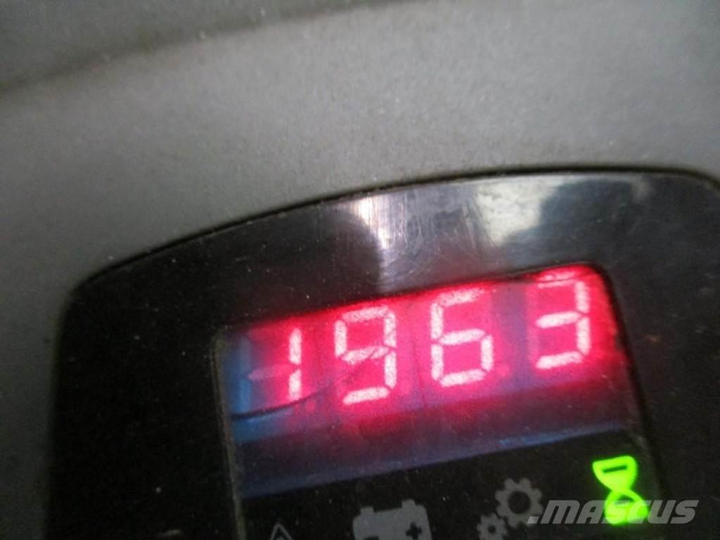BT LPE 200 Nisko podizni električni viljuškar sa stajalištom