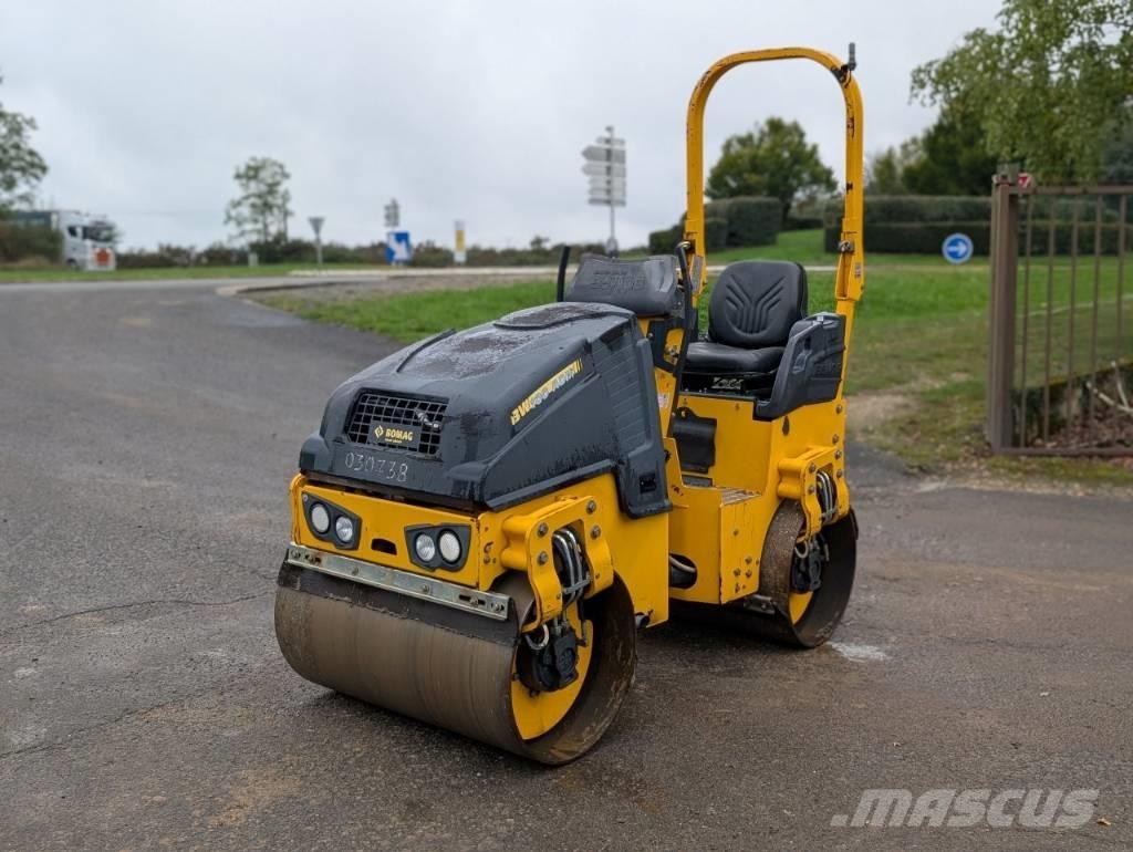 Bomag BW 100 AD M-5 Valjci sa duplim bubnjem