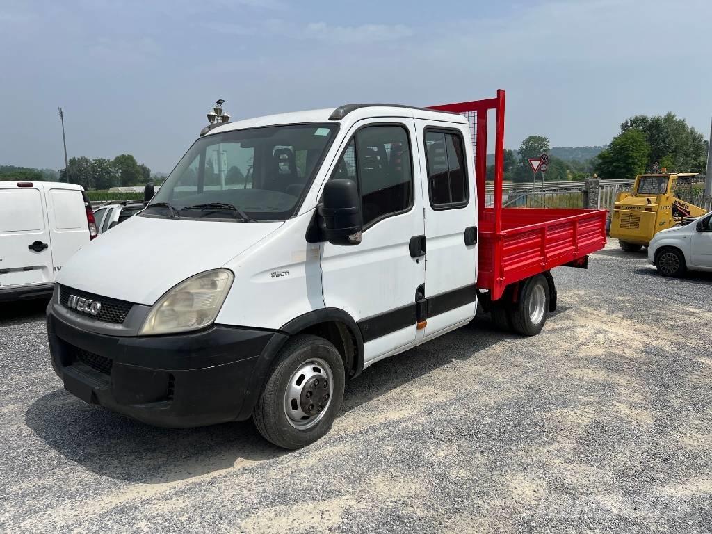 Iveco Daily 35-110 Sanduk kamioni