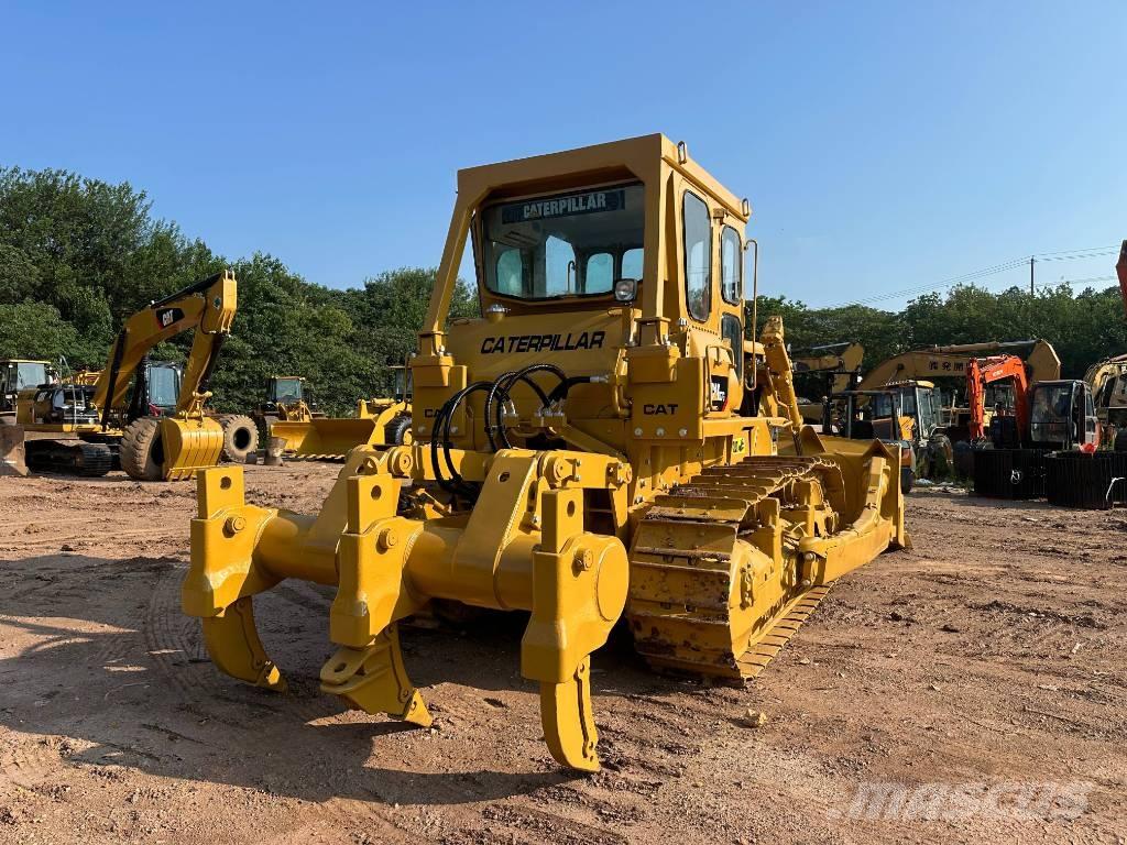 CAT D7G Buldožeri guseničari