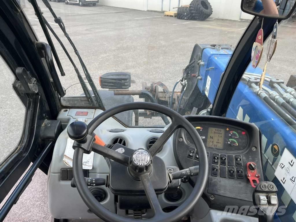 New Holland LM7.35 Poljoprivredni teleskopski utovarivači