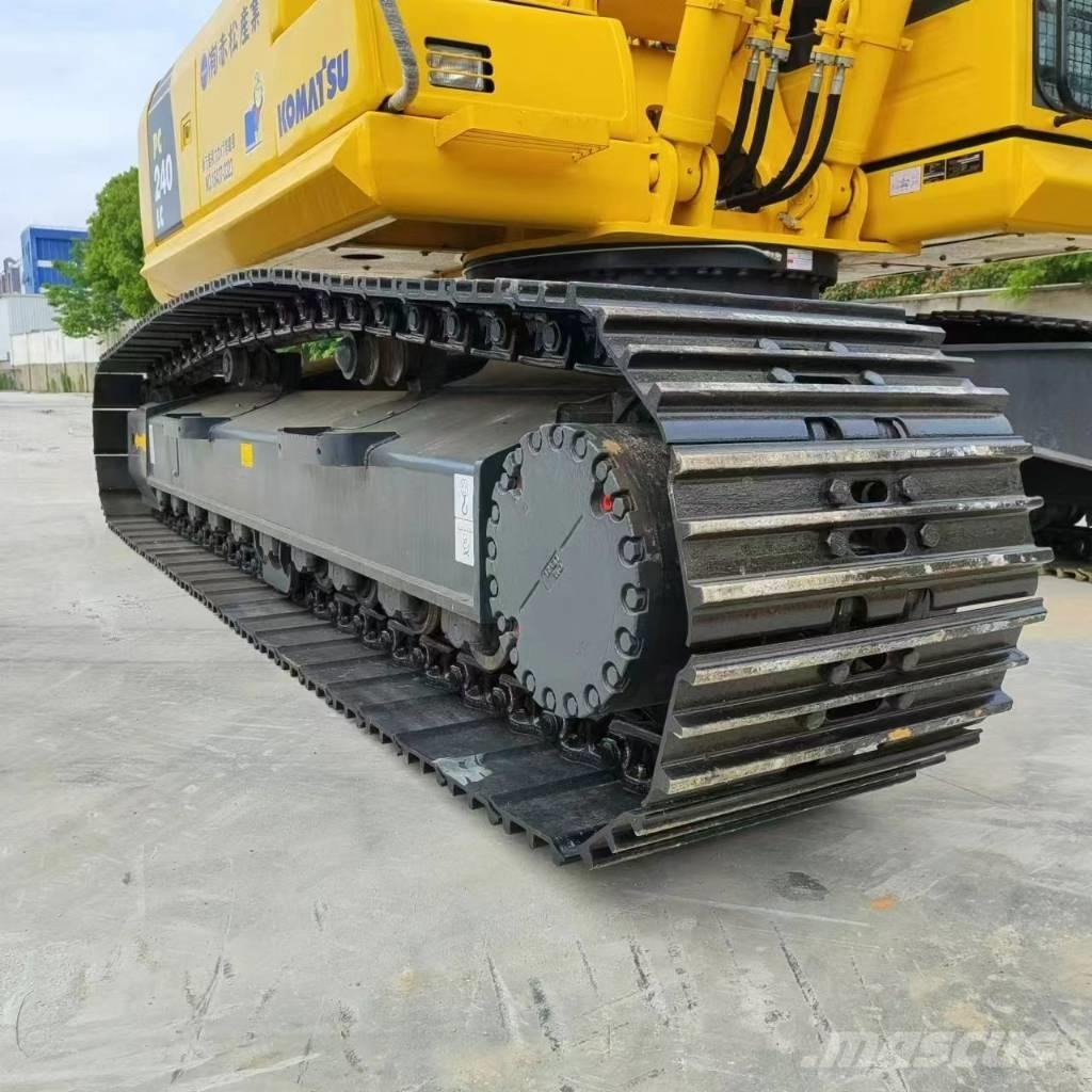 Komatsu PC 240 LC-8 Bageri guseničari