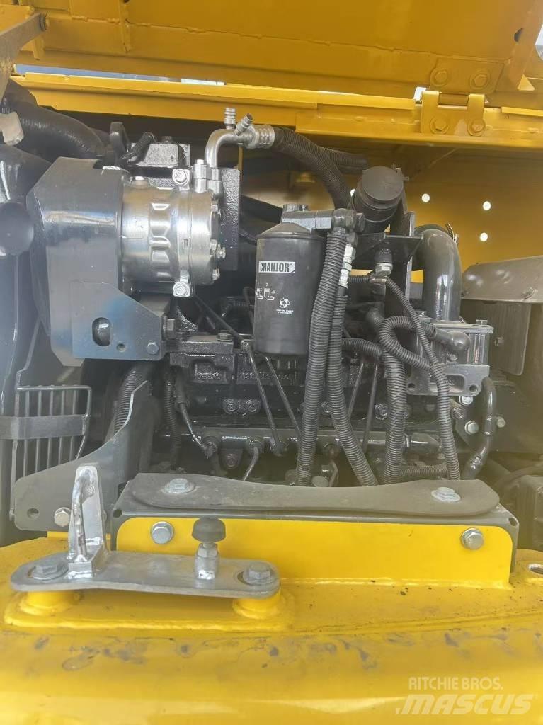 Komatsu PC 70 LC-8 Bageri guseničari
