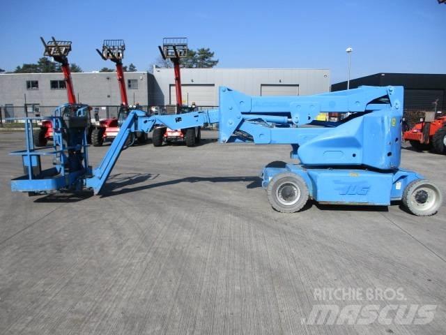 JLG E 400 AJP (848) Zglobne podizne platforme