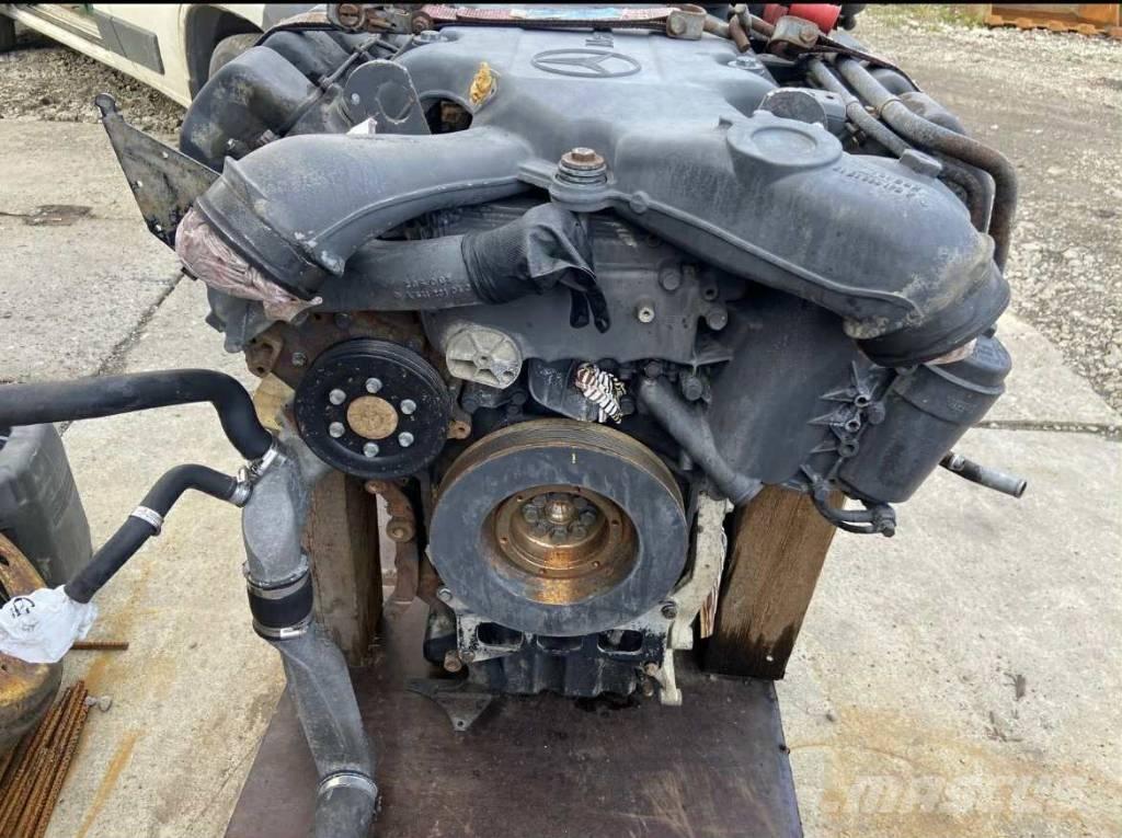 Mercedes-Benz V6 Kargo motori