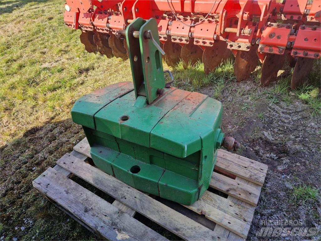John Deere 900 kg Ostala dodatna oprema za traktore